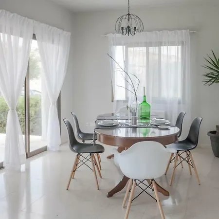 26 Paphos